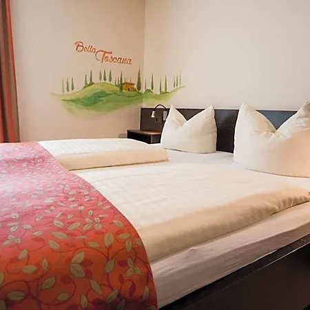 La Toscana Naehe Europapark Und Rulantica Hotel 3*